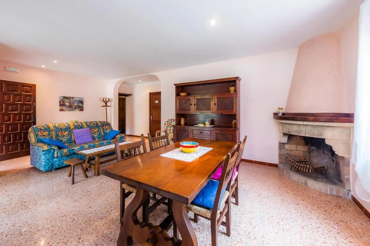 Cala de Sant Vicenc Casa Isabel Y Mateoヴィラ ヴィラ Cala de Sant Vicenc